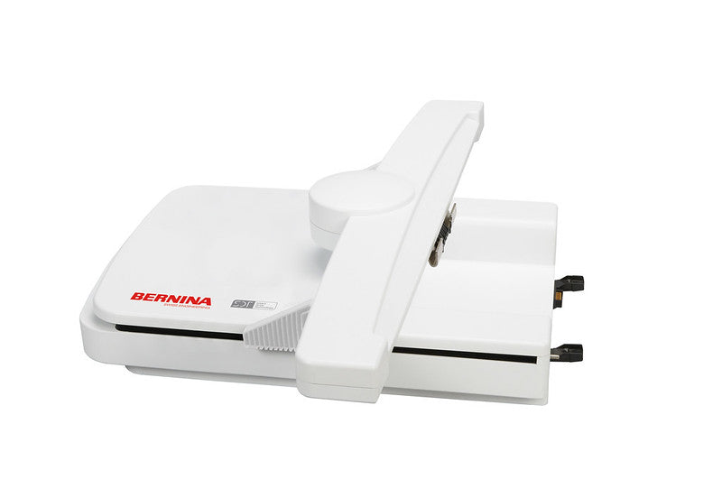 BERNINA 770-QE PLUS with Embroidery Module
