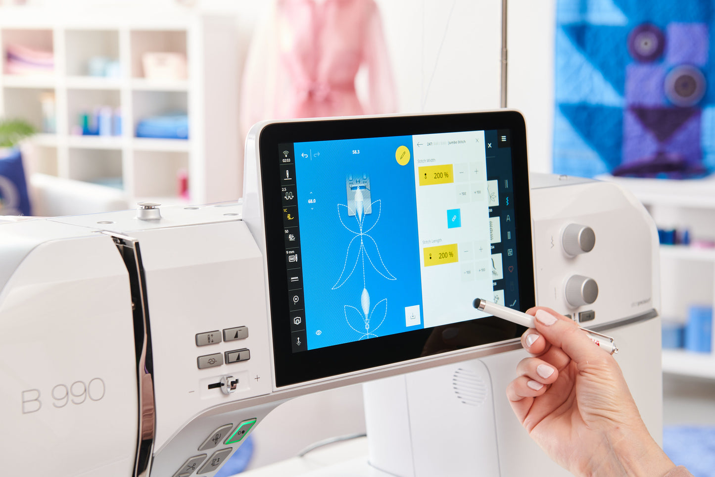 Bernina 990 - Now in Stock