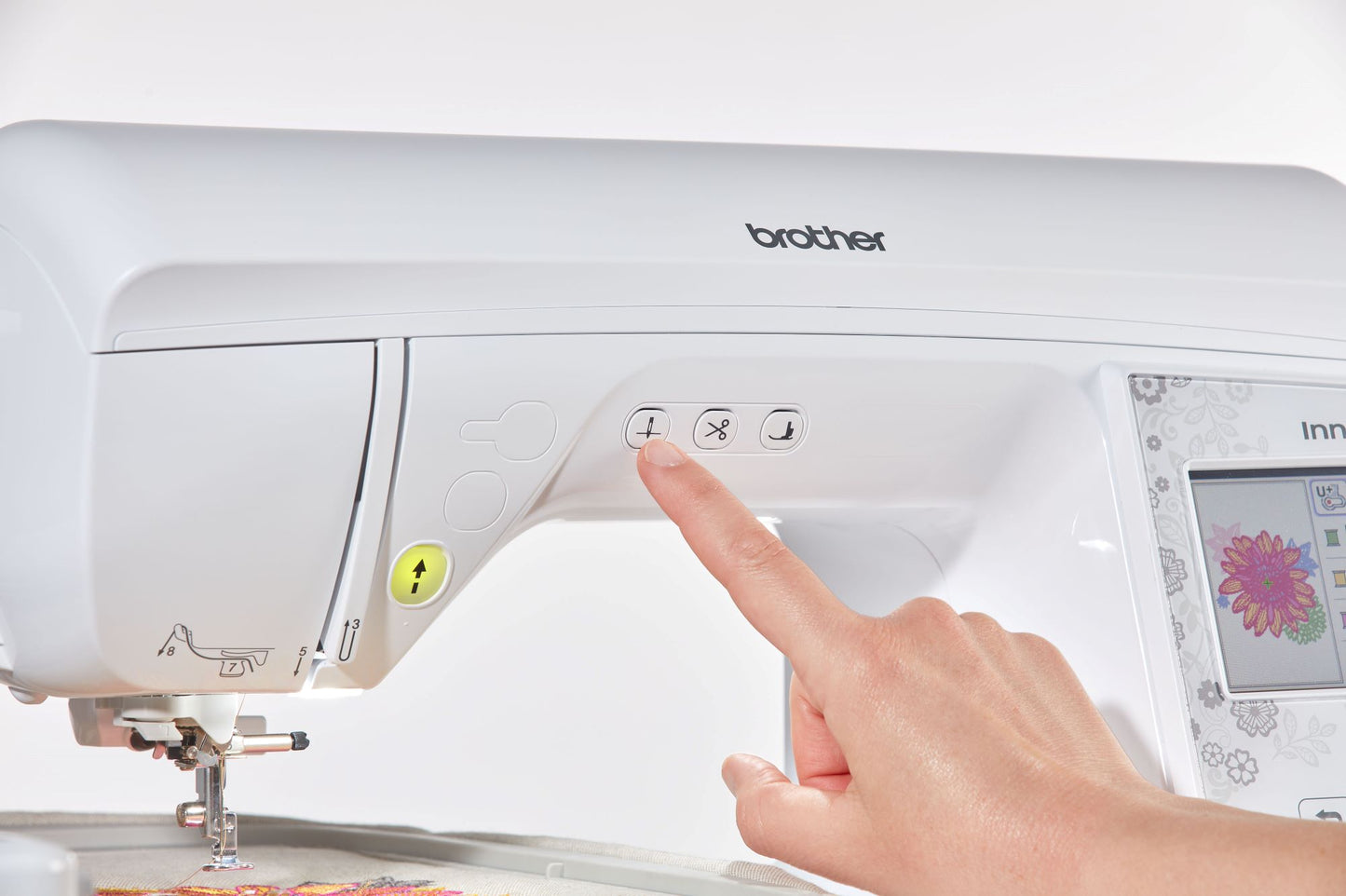 Brother Innovis NV880E - Special Offer - Save 15% (£240.00)