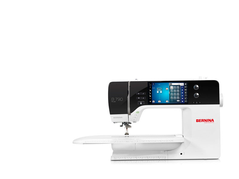 Pre-owned BERNINA 790e PLUS with embroidery unit