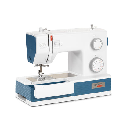 bernette b05 Academy Heavy Duty Sewing Machine