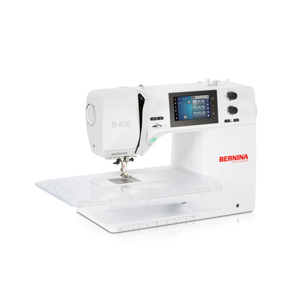 BERNINA 435 Sewing Machine