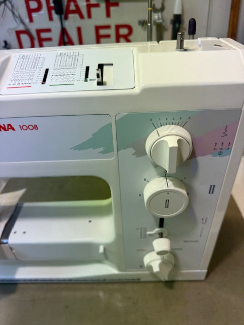 Pre-Owned Bernina 1008