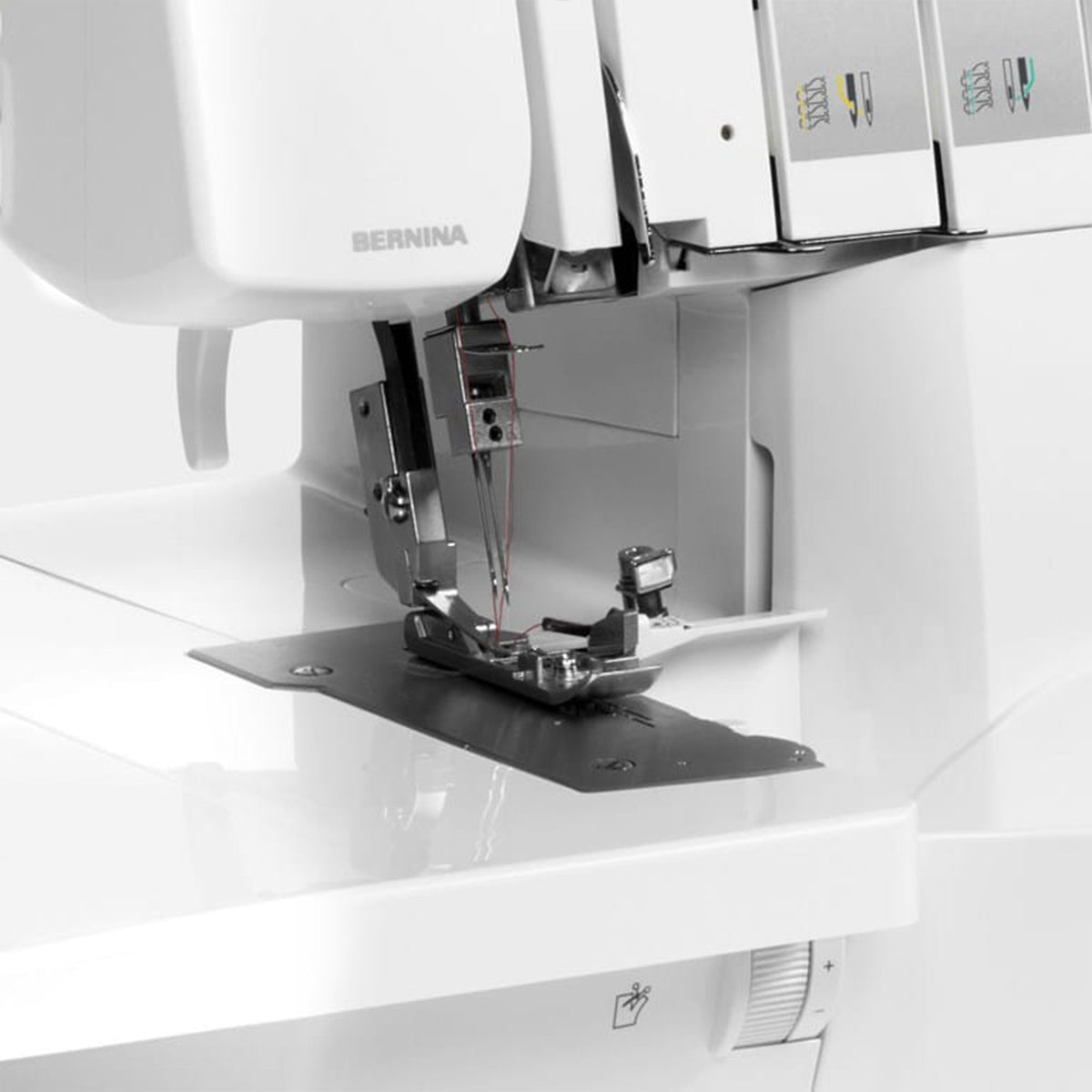 BERNINA L 460 Overlocker