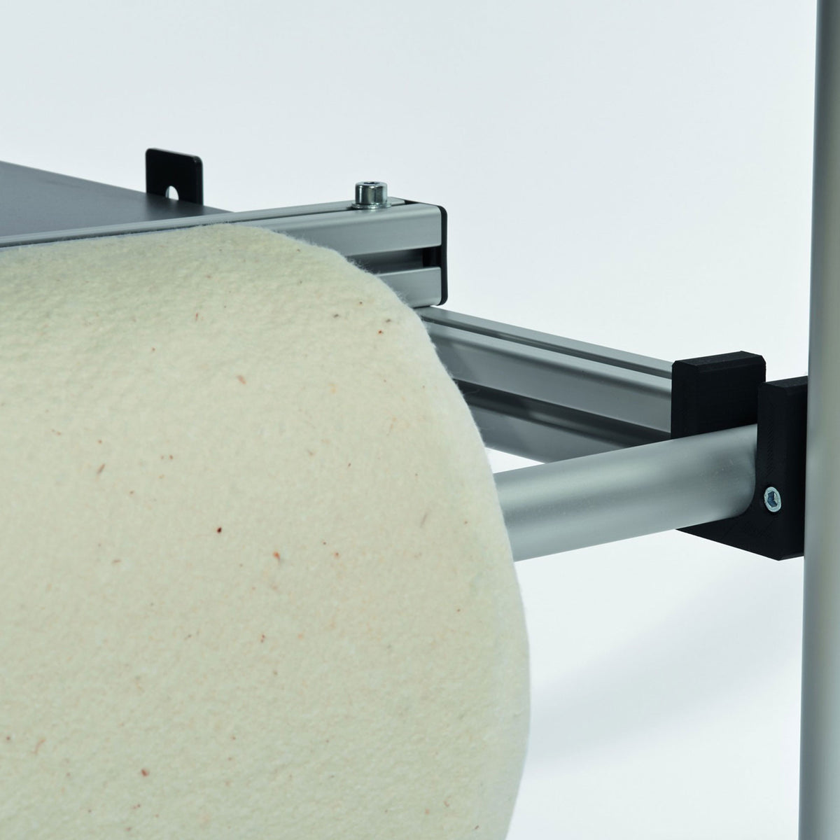 BERNINA Q24 Longarm Quilting Machine