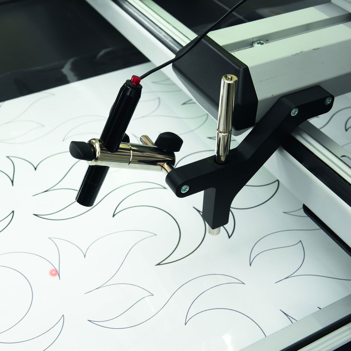 BERNINA Q24 Longarm Quilting Machine
