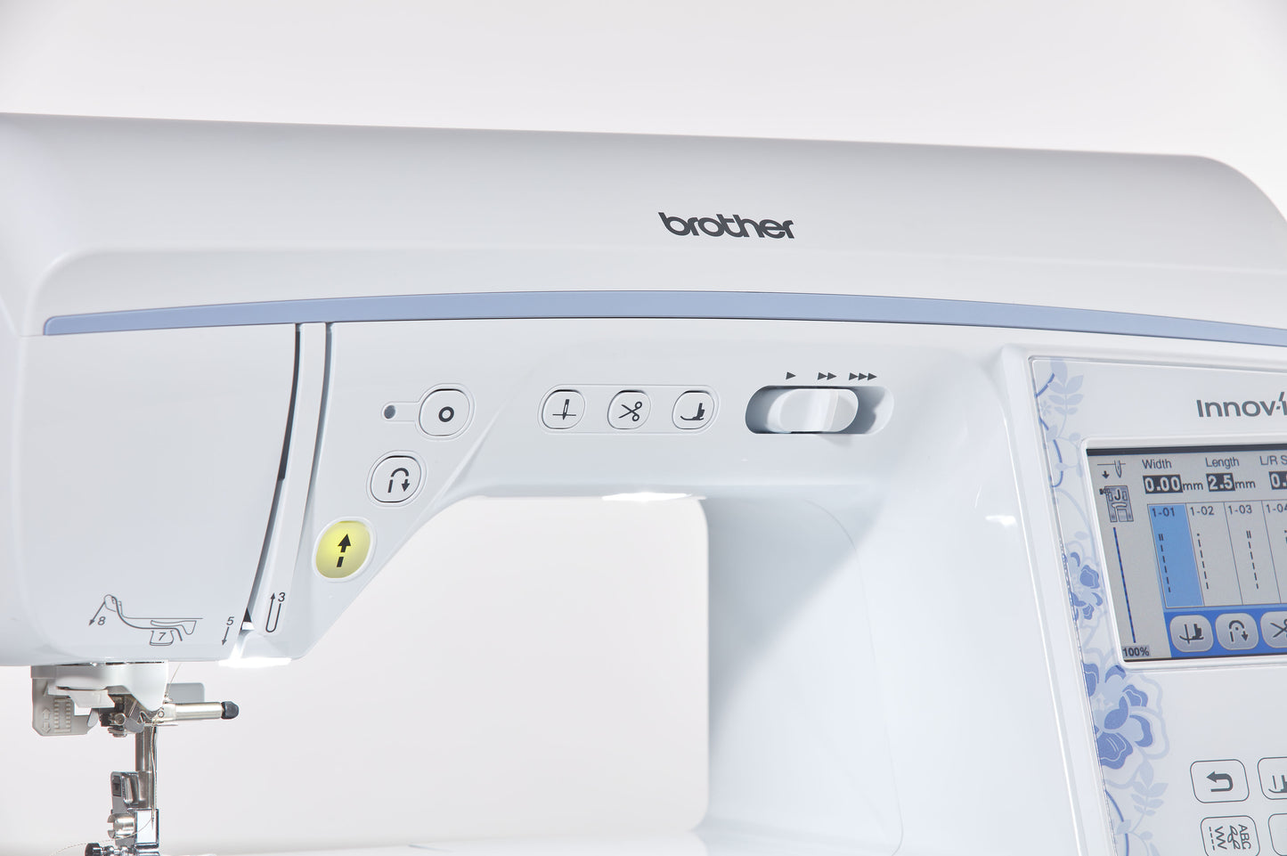 Brother NV2700 sewing & embroidery machine - Special offer