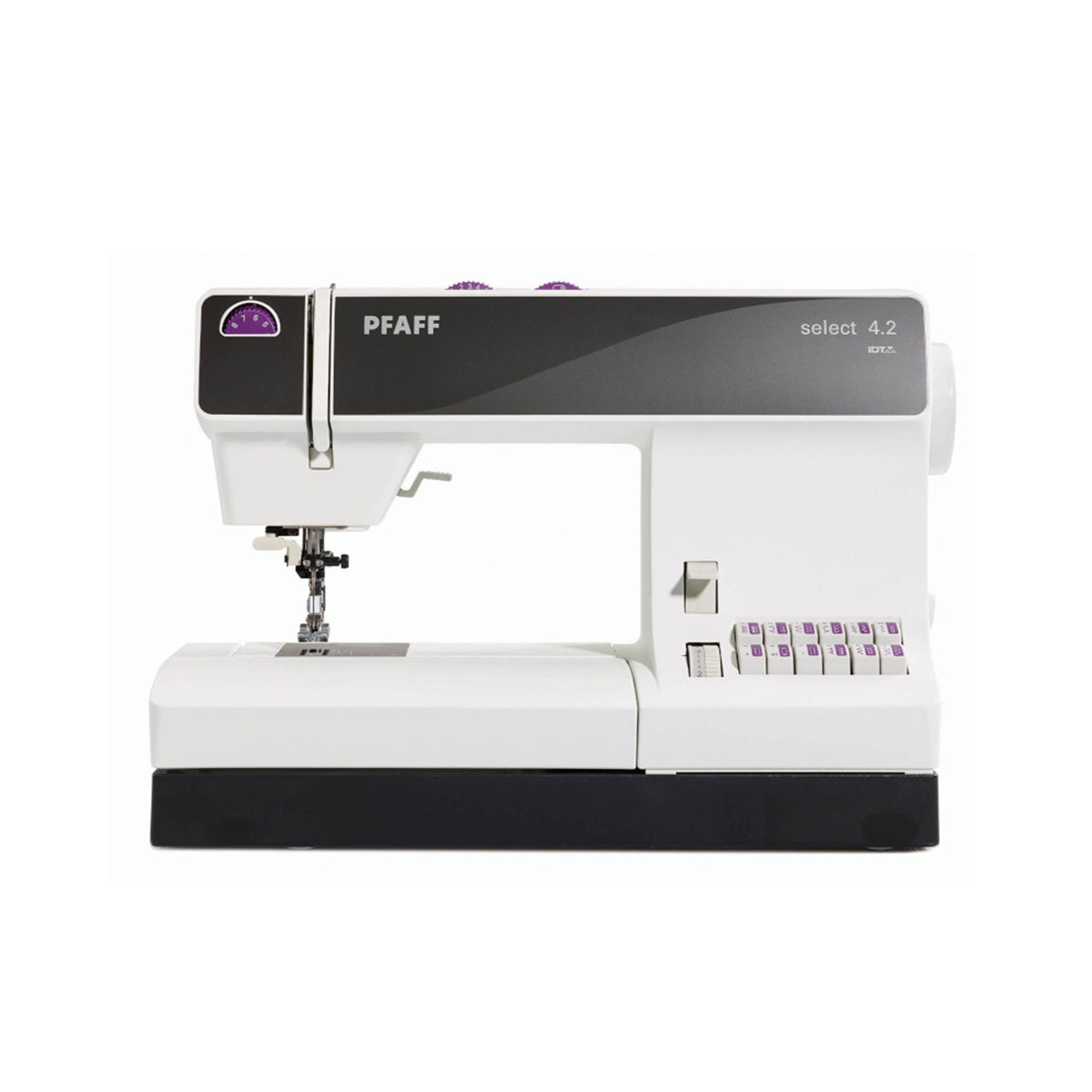 PFAFF Select 4.2 Sewing Machine with Original IDT™ System