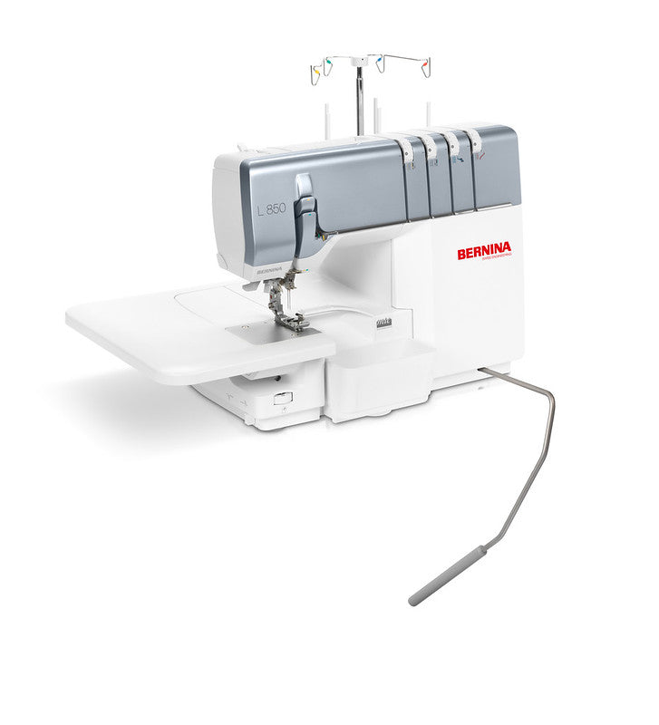 Bernina L-850 - Special Offer - Save £250.00 and received a Free Trolley Bag