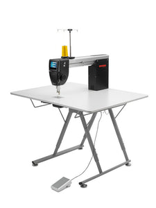 Bernina Q 20 + Folding Table (New Adjustable height - 3 settings)