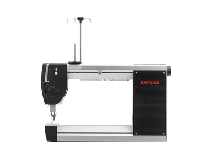 Bernina Q 20 + Folding Table